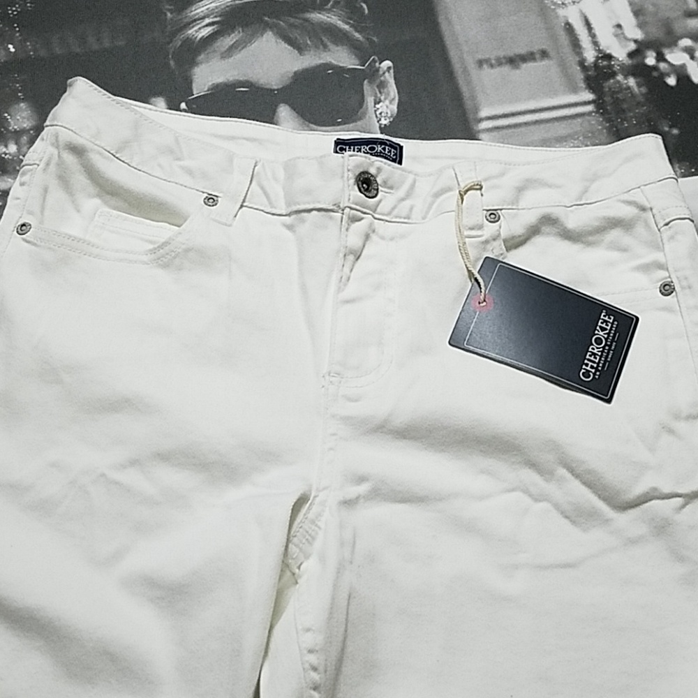 NWT! CHEROKEE HERITAGE WHITE JEANS - Picture 4 of 8